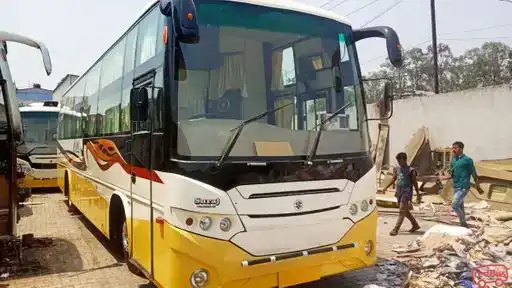 Arzoo Travels Bus-Front Image