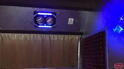 New Shree Mahaveer Travels Bus-Front Image