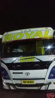 Royal Tours and Travels Bus-Front Image