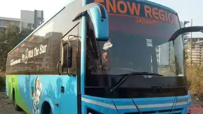 Snow region tours Bus-Front Image