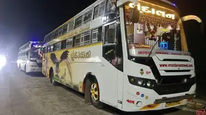 Vrundavan Travels Bus-Front Image