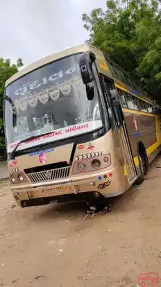 Vrundavan Travels Bus-Front Image
