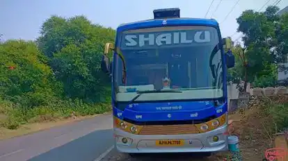 Shailu Tour and Travels Bus-Front Image