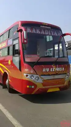 Kakadiya Travels Bus-Front Image