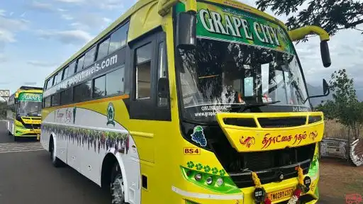 Grape City Travels Bus-Front Image