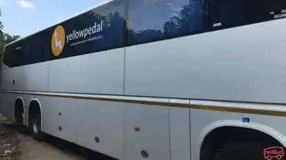 YellowPedal Bus-Side Image