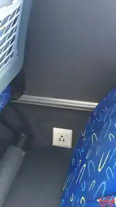 YellowPedal Bus-Amenities Image