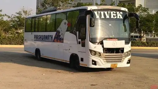Vivek Travels Bus-Front Image