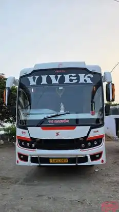 Vivek Travels Bus-Front Image