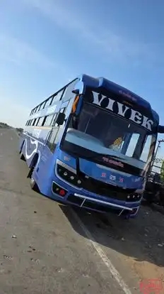 Vivek Travels Bus-Front Image