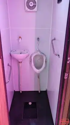Fouji travels Bus-Amenities Image