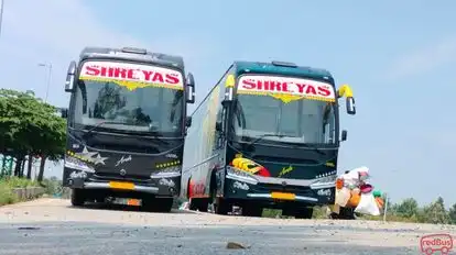 Shreyas Travels Bus-Front Image