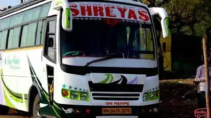 Shreyas Travels Bus-Front Image