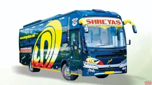 Shreyas Travels Bus-Front Image