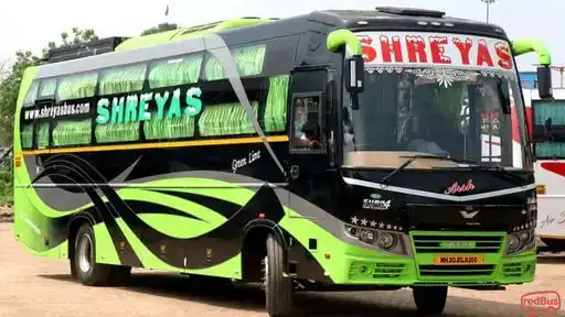 Shreyas Travels Bus-Front Image