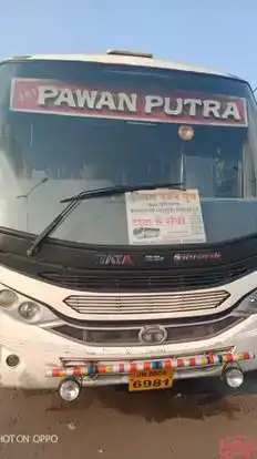 Mahavir Logistics Bus-Front Image