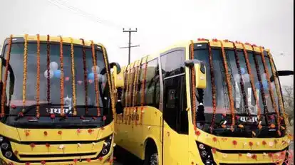 SHRI KRISHNA TRAVELS (JAI SHREE GANESH YATRA CO.) Bus-Front Image