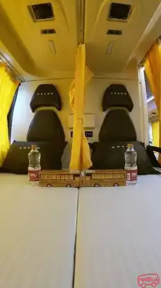 Jai shri ganesh yatra company Bus-Amenities Image