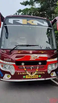 RKN Transqueen Bus-Front Image