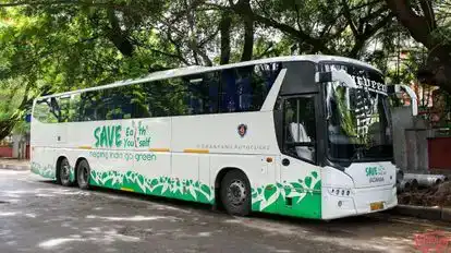 Parveen Travels Bus-Side Image