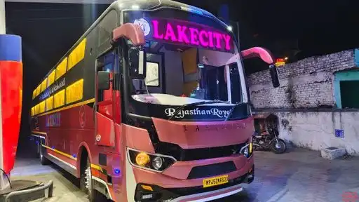 Jain Pareek Travels Bus-Front Image