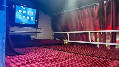 Maan Bus Services Bus-Amenities Image