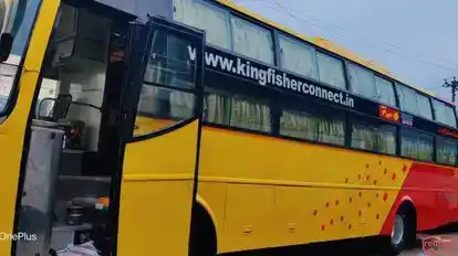 Kingfisher Connect Bus-Side Image