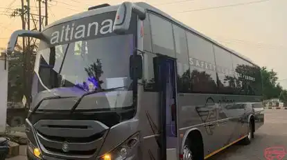 AITIANA  CRUISELINERS  Bus-Front Image