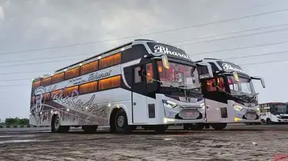 Bharat Travels Bus-Side Image