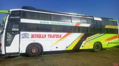 Muskan Travels Bus-Side Image