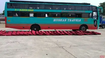 Muskan Travels Bus-Side Image