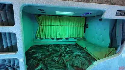 Mumbai Express Bus-Amenities Image