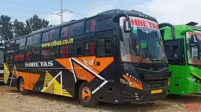 Pallavi Tours And Travels Bus-Front Image