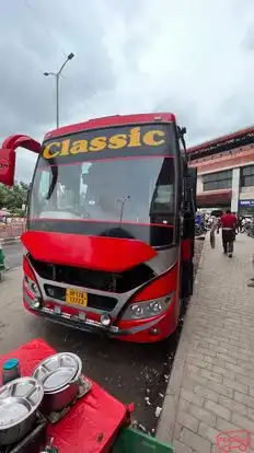 Classic Travels Bus-Front Image