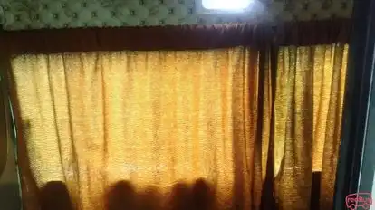 Sardar Travels Bus-Amenities Image