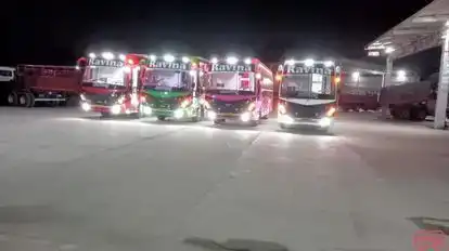 Ravina Travels (Regd) Bus-Front Image