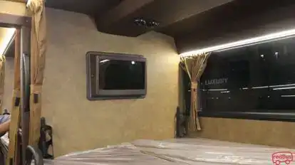 Varadhan Travels Bus-Amenities Image