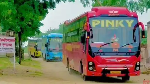 Pinky Gudiya Travels And Cargo Bus-Front Image