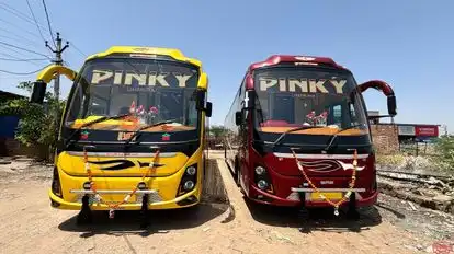 Pinky Gudiya Travels And Cargo Bus-Front Image