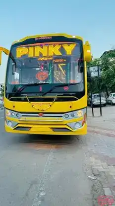 Pinky Gudiya Travels And Cargo Bus-Front Image
