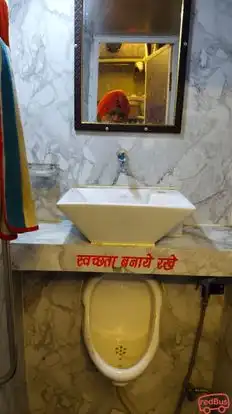 K.S Travels Bus-Amenities Image