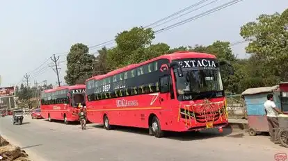 Extacia Business Class Bus-Front Image