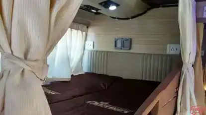 Dev lines Bus-Seats Image