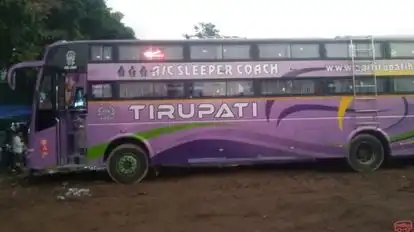 Shirdi Holidays Bus-Side Image