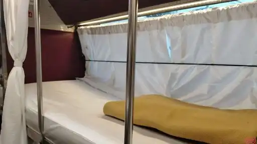 Sri Benaka Travels Bus-Front Image