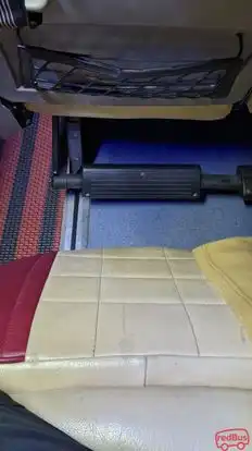 GOLDEN TRAVEL AGENCIES Bus-Amenities Image