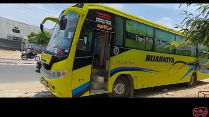 Shri Paawan Shakti Travels Bus-Side Image