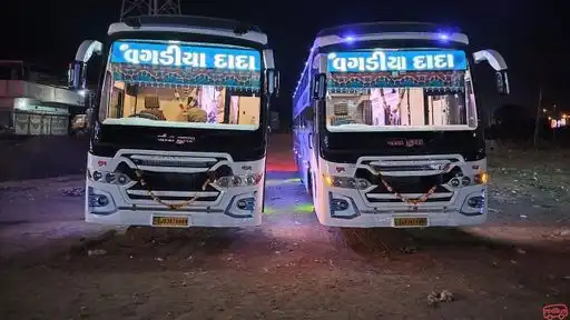 Jay Vagadiya Travels Bus-Front Image