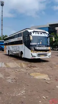 Vijay Travels Bus-Front Image