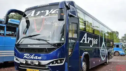 Arya Travels Bus-Front Image